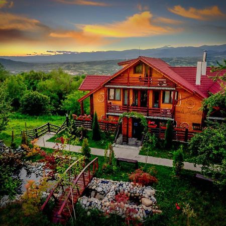 Pensiunea La Maria Lu' Sandoiu Hotel Poenari Kültér fotó